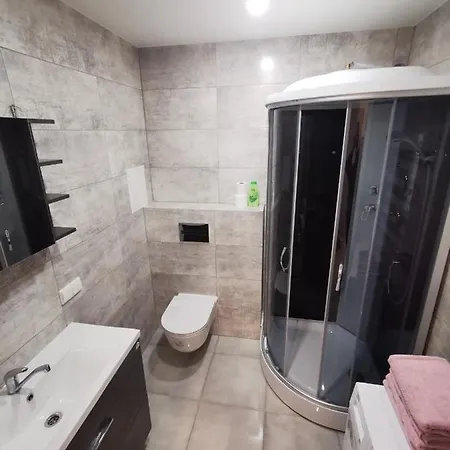 Cosy 1,9km From Cathedral Square Lejlighed